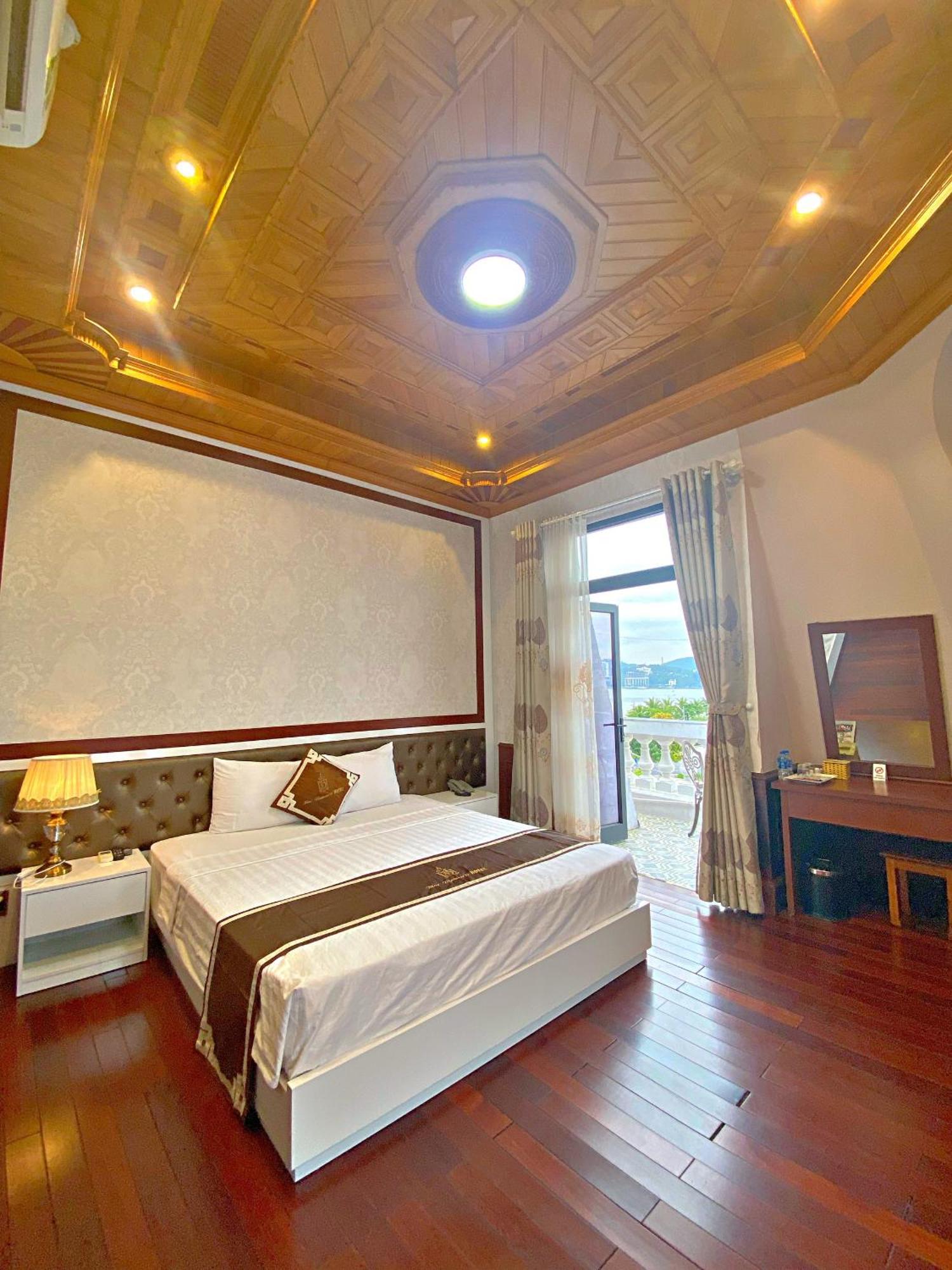 Blue Diamond Hotel Ha Long Zewnętrze zdjęcie